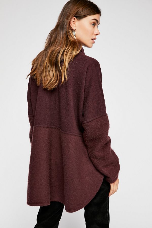 Slide View 3: Bellevue Pullover