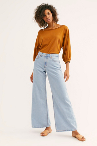 levi's massive wide leg jeans