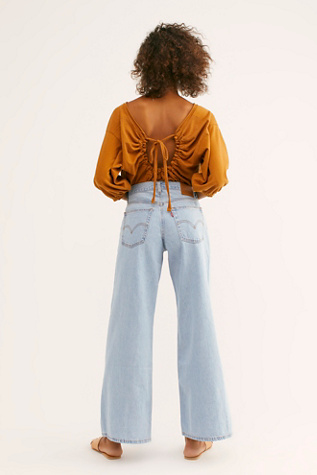 levi's super wide leg jeans