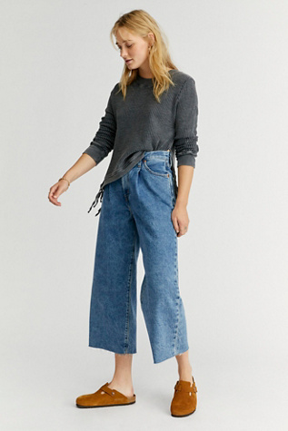 levi's ribcage pleat front wide jean