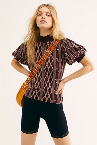 Between The Lines Top