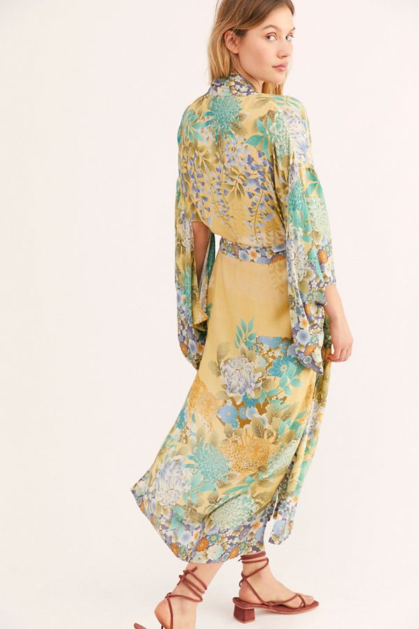 Slide View 3: Willow Maxi Robe
