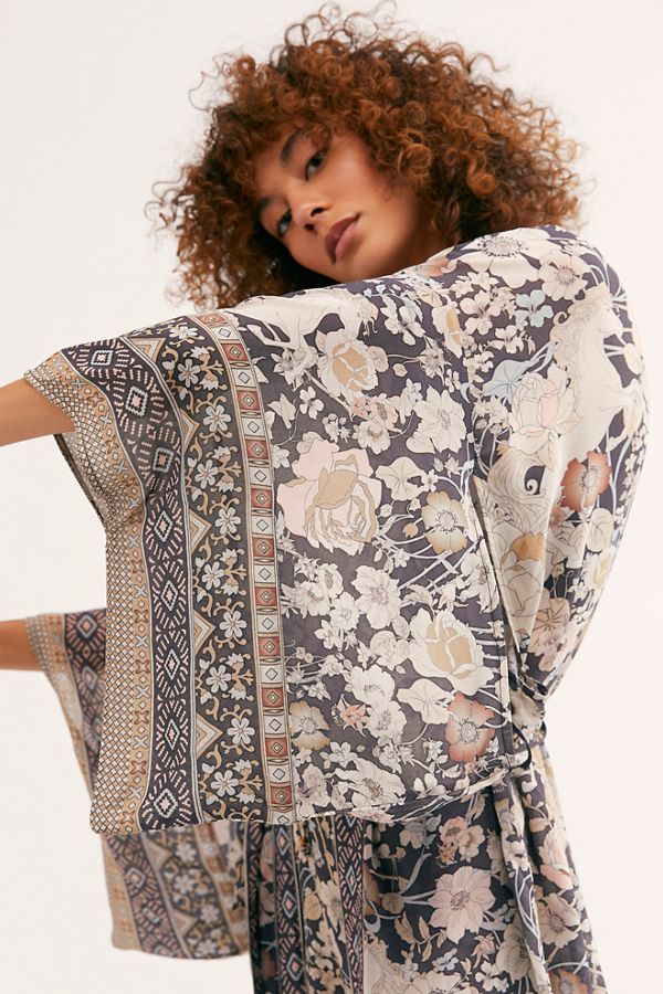 Slide View 4: Amethyst Maxi Robe