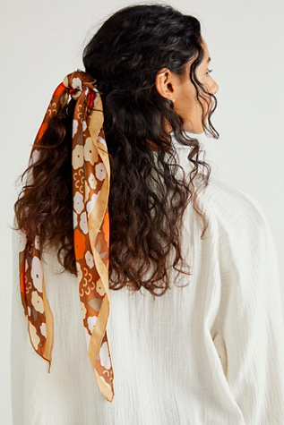 Dreamiest Scarf Pony