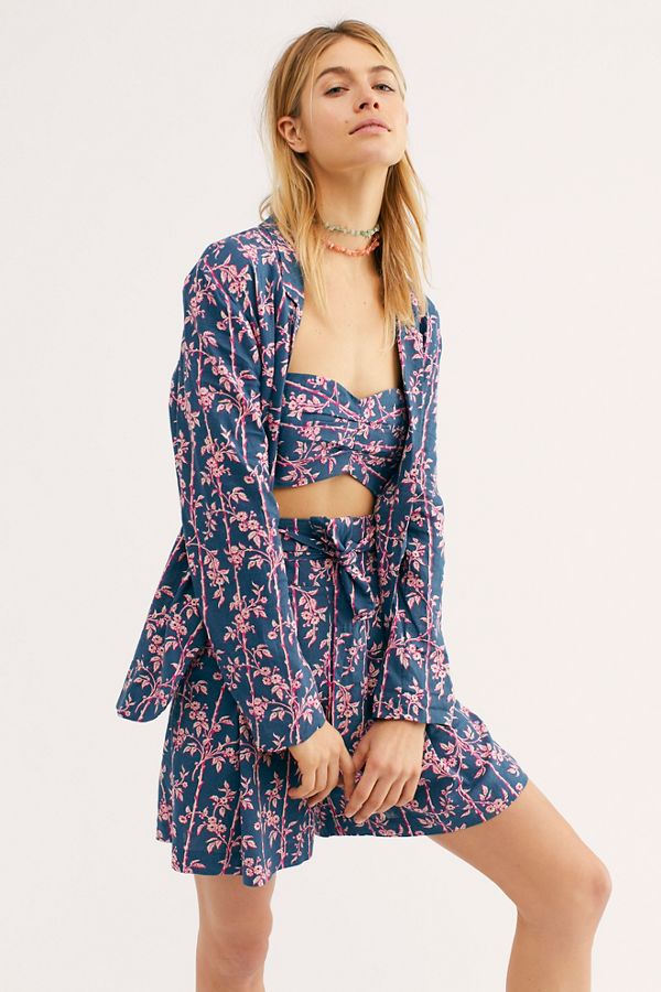 Slide View 3: Poolside Three-Piece Set