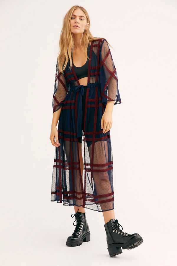 Slide View 1: Willow Plaid Lace Kimono