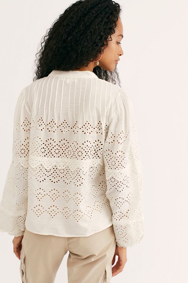 Slide View 2: Lola Top