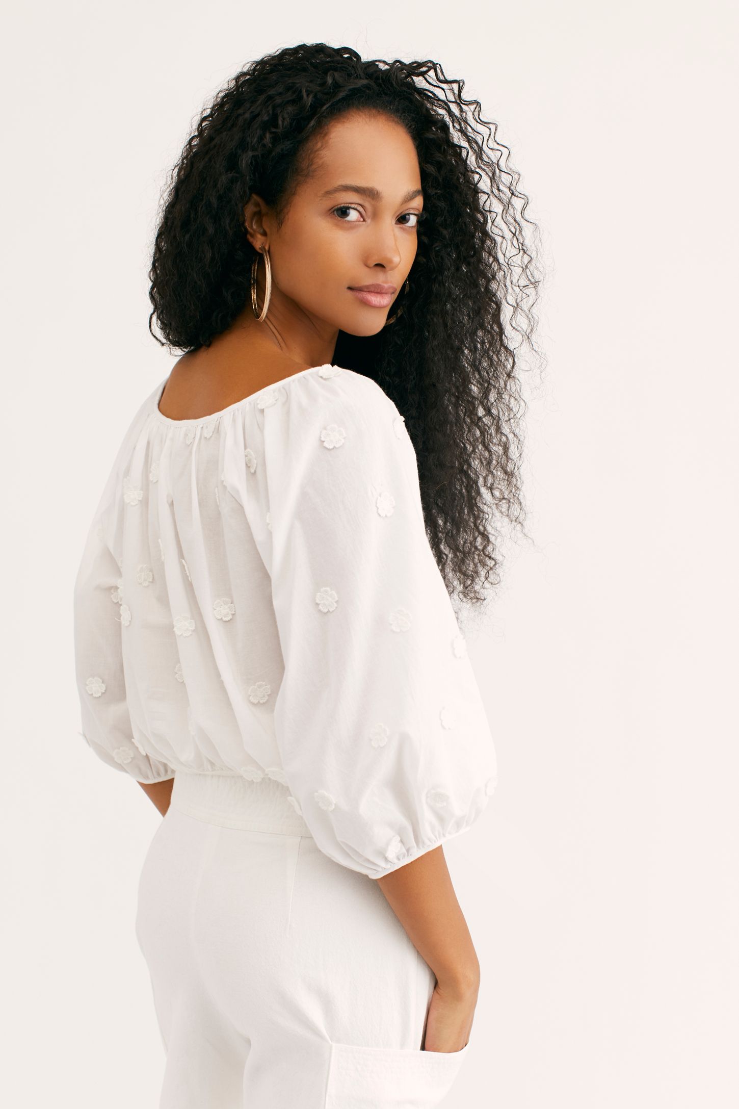 Slide View 2: Kaia Top