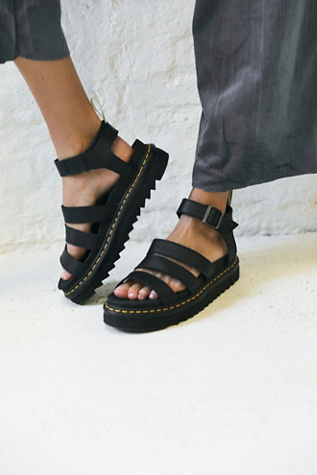 dr martens sandals sizing