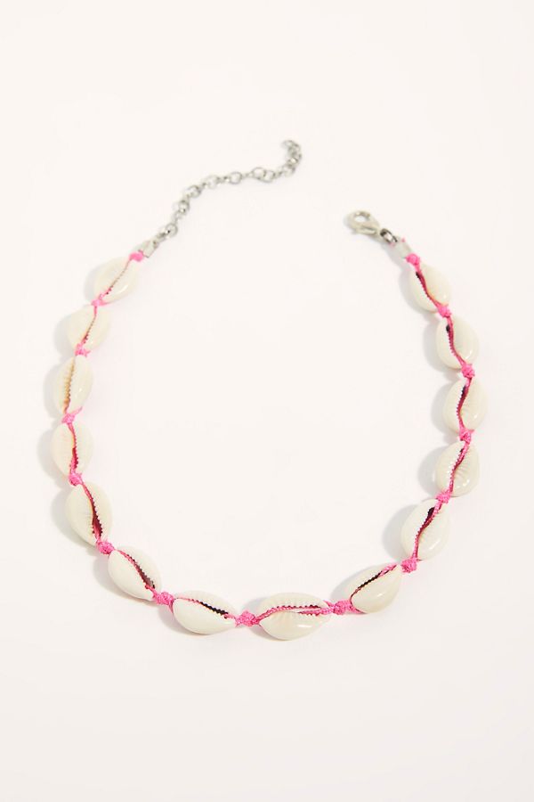Slide View 2: Waikiki Waves Shell Necklace