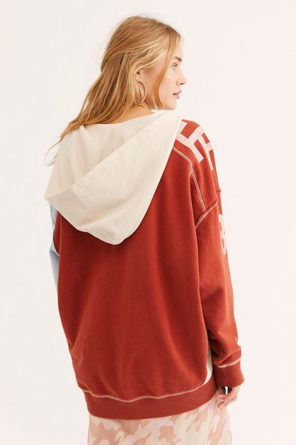 Slide View 3: We The Free Beach Break Graphic Hoodie