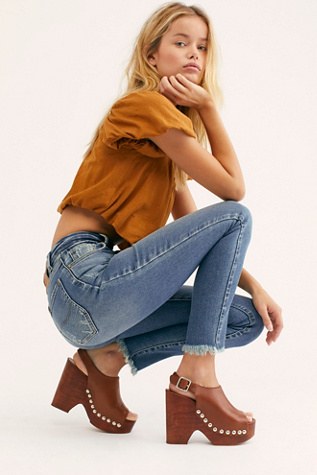 jeffrey campbell walk the line clog