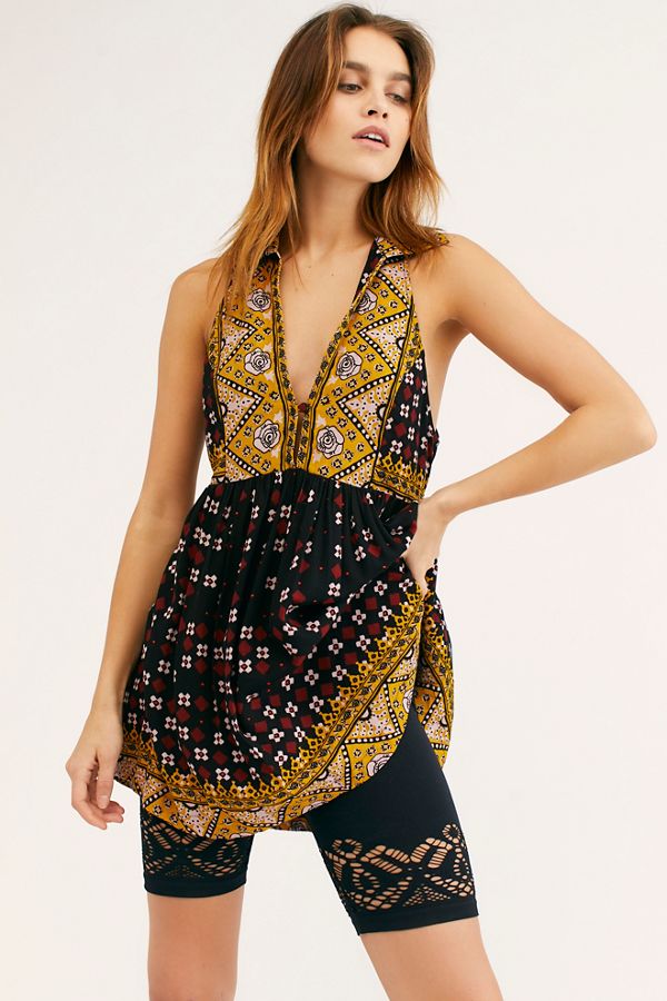 Slide View 1: Charlotte Sleeveless Printed Top