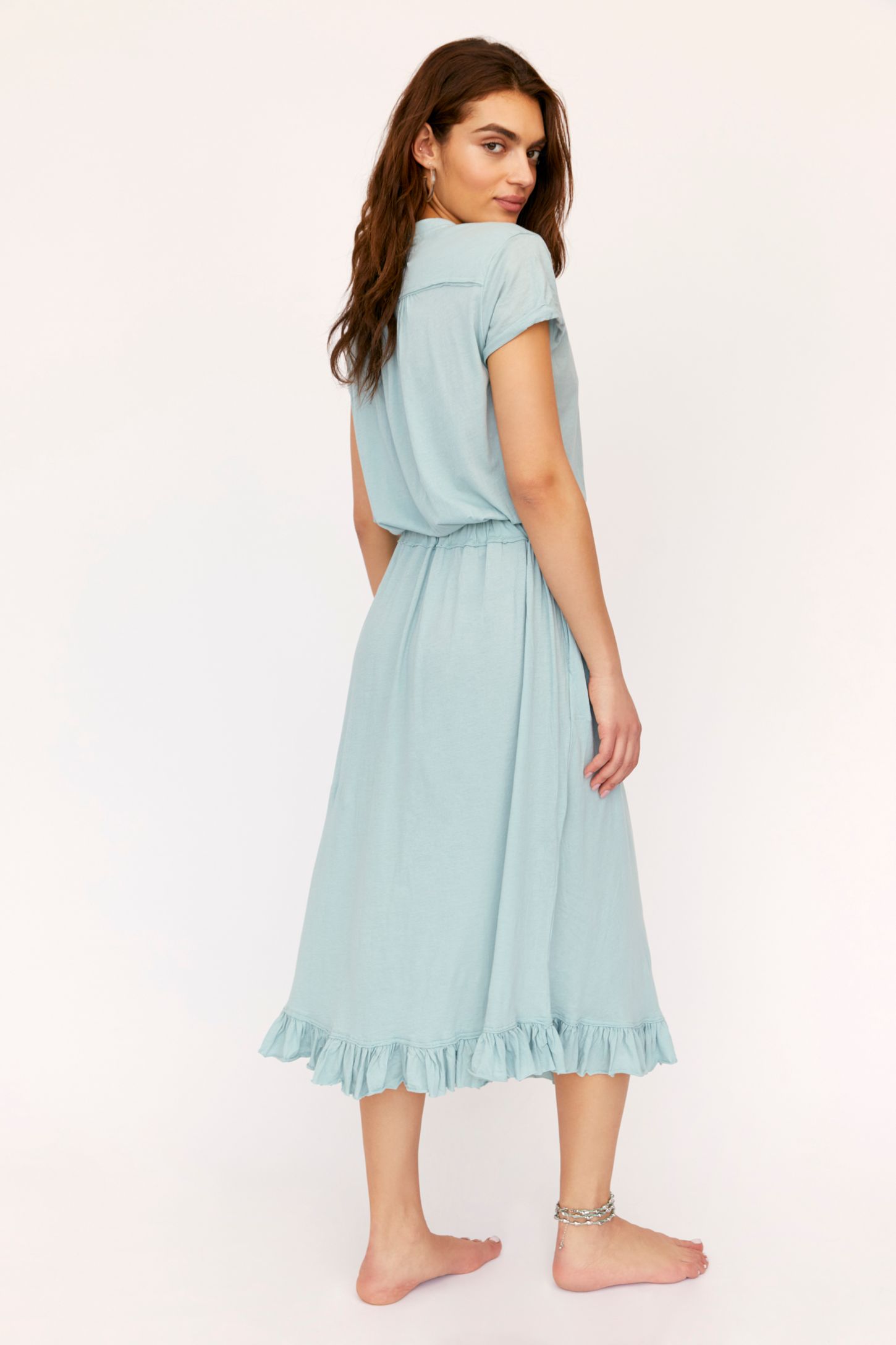 Slide View 3: Ludrow Midi Dress