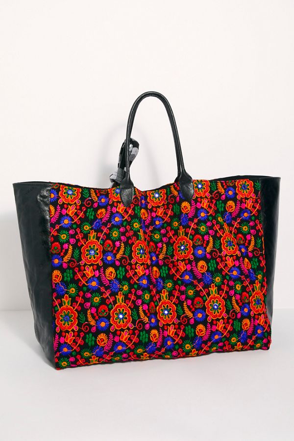 Slide View 2: Lara Oversized Leather Tote