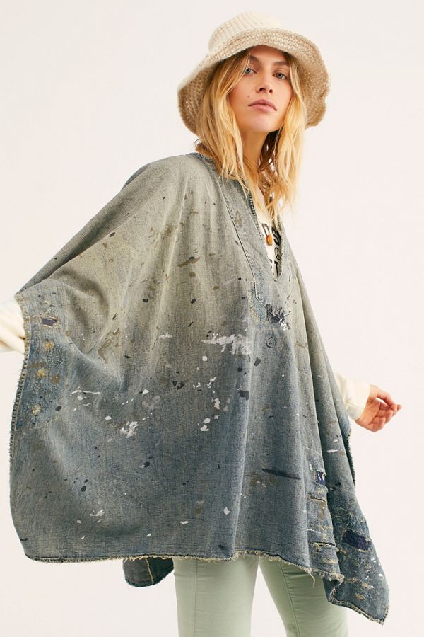 Slide View 2: Felix Artist Poncho