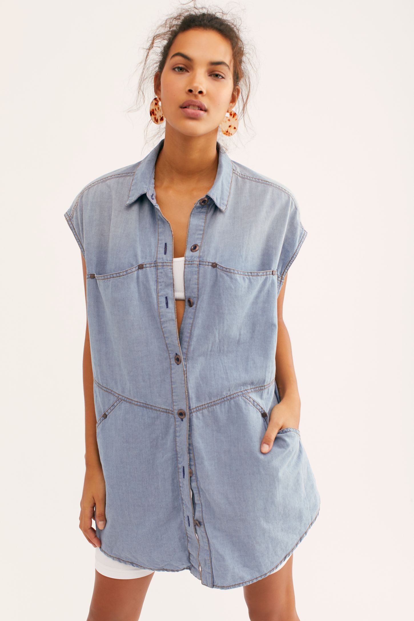 Slide View 1: We The Free Away Into The Night