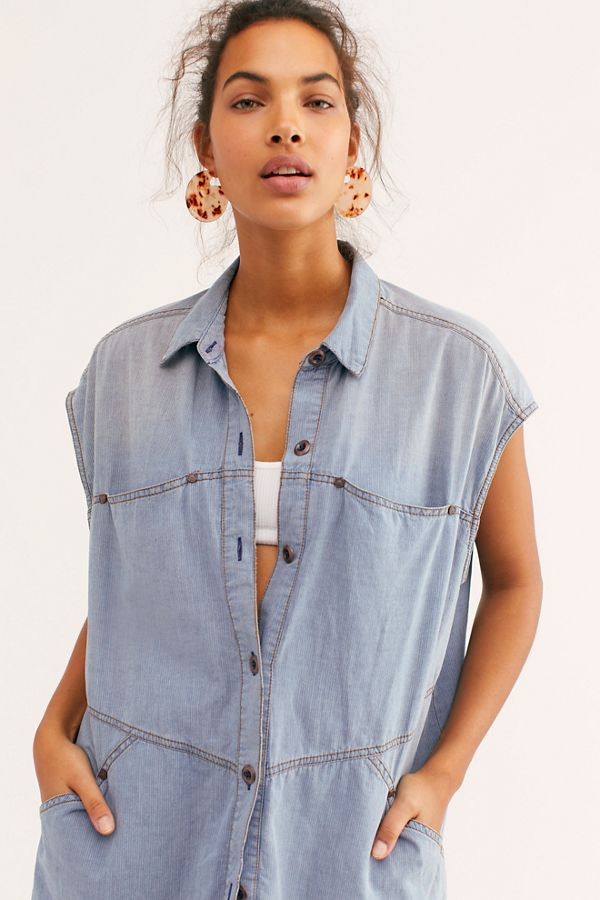 Slide View 3: We The Free Away Into The Night