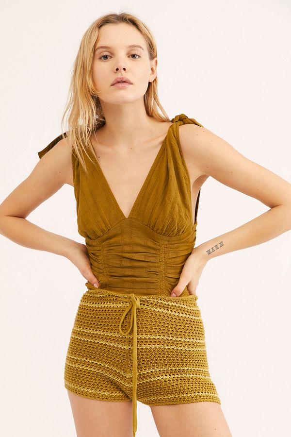 Slide View 1: Eva Tank