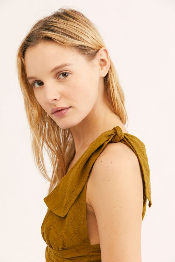 Slide View 3: Eva Tank