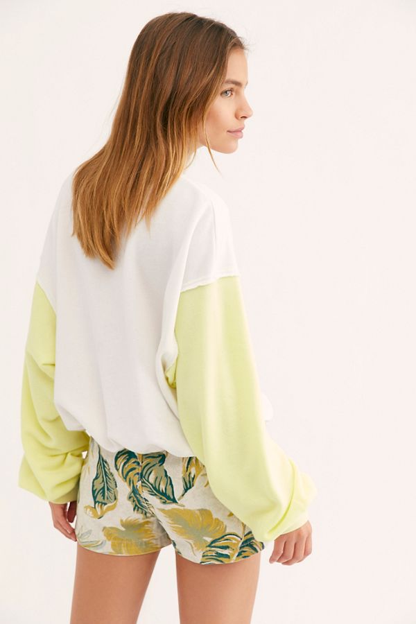 Slide View 2: Wilson Pullover