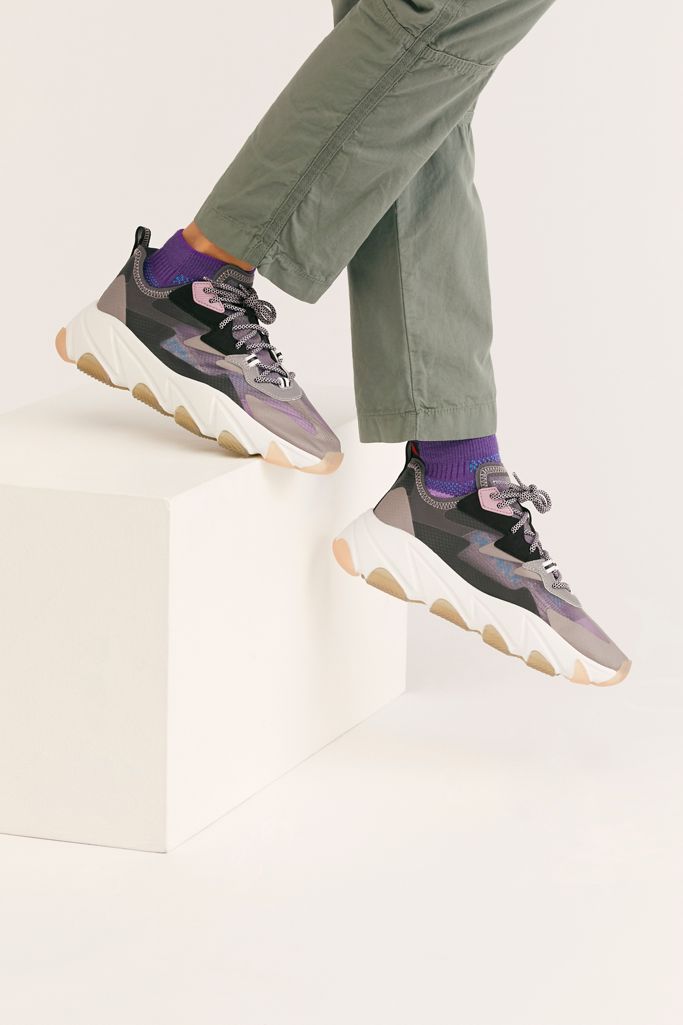 ash sneaker eclipse