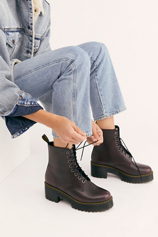 doc martens shriver hi