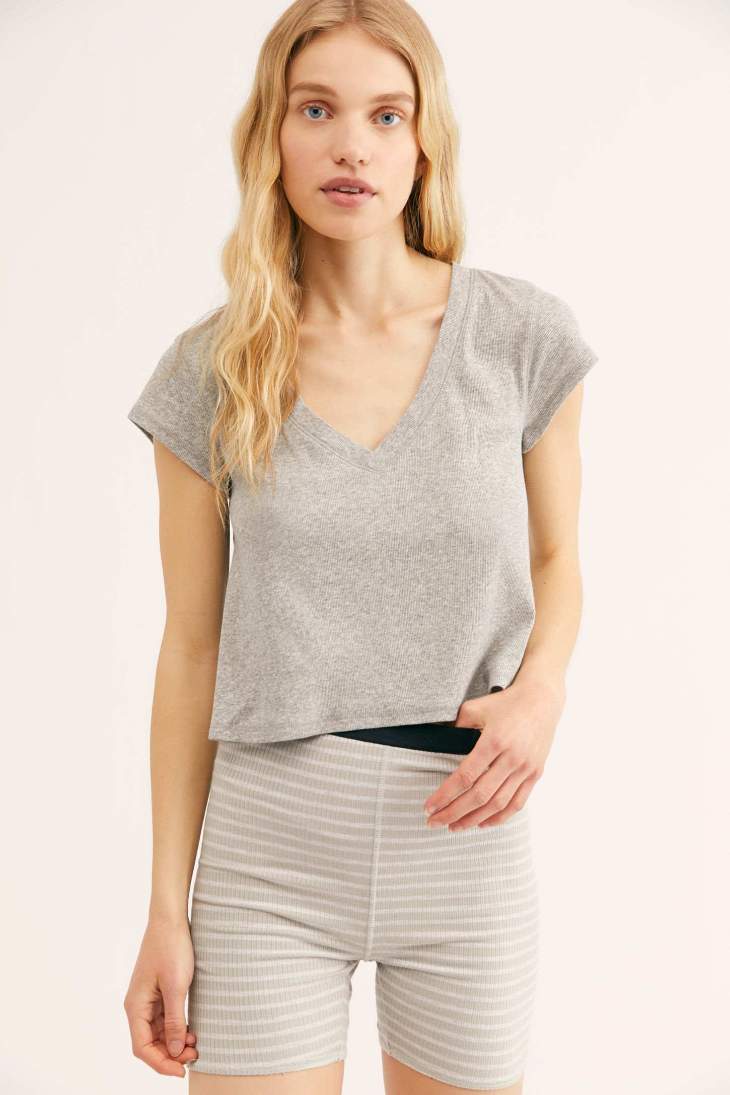 Slide View 4: V Easy Tee