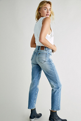 lee high rise jeans