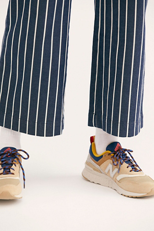new balance free people