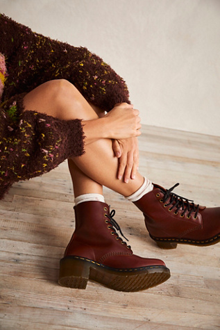 dr martens clemency boot