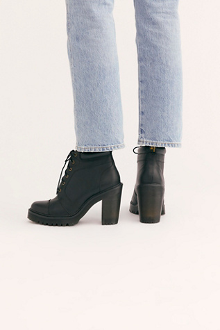 dr martin heeled boots