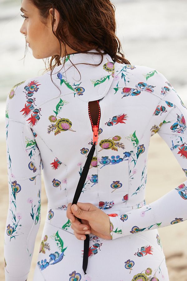 Slide View 4: High Tide Printed Wetsuit
