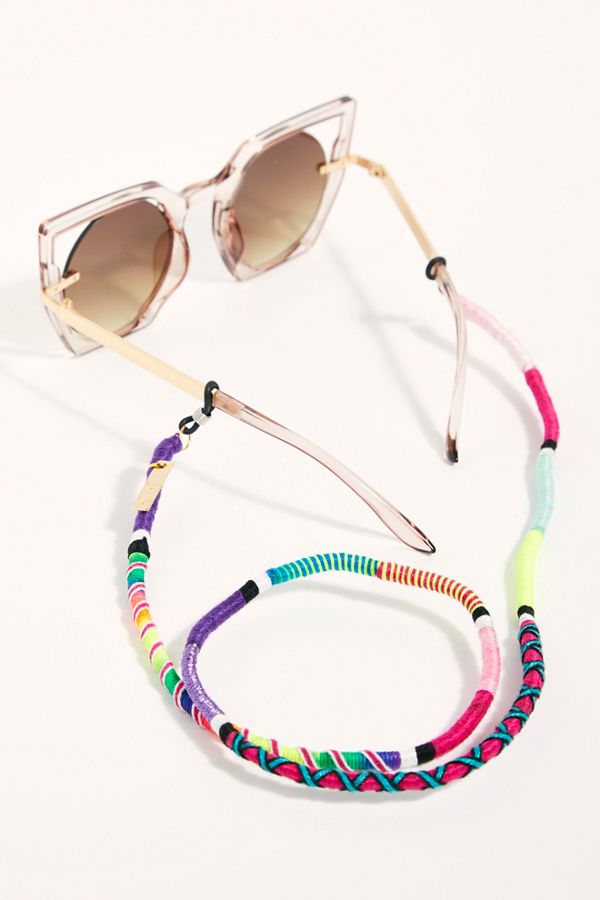 Slide View 3: Le Pom Pom Sunnies Chain