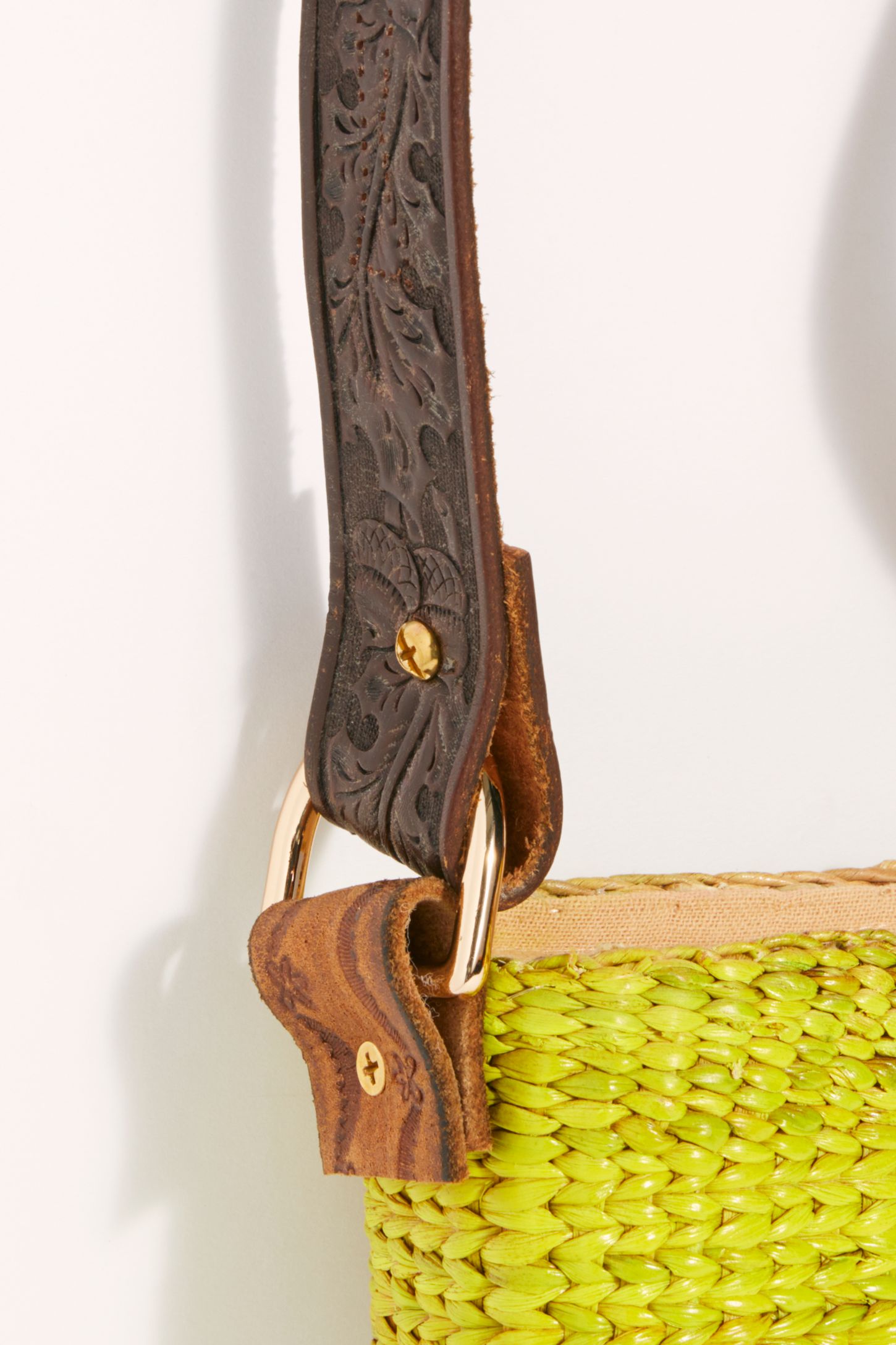 Slide View 3: Sunshine Straw Shoulder Bag