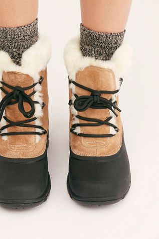 sorel snow angel boots