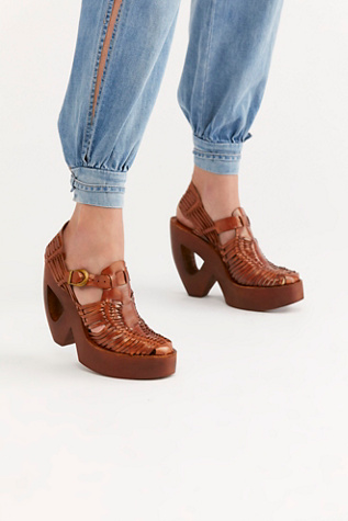 kadee flip flop