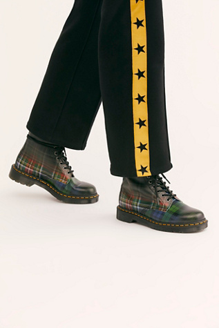 dr martens tartan laces