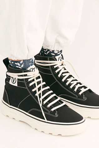 vans canvas sentry wc checkerboard