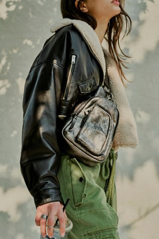 Hudson Sling Bag