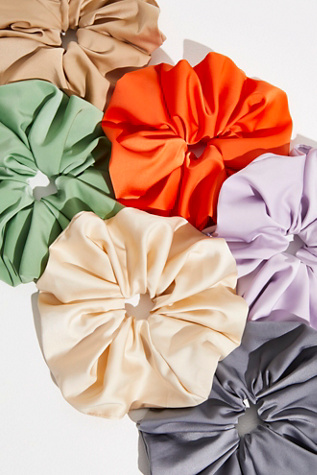 Super Satin Scrunchie