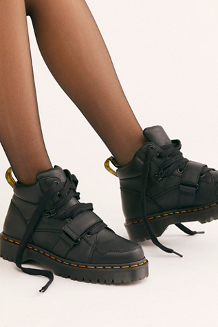 dr martens zuma boot