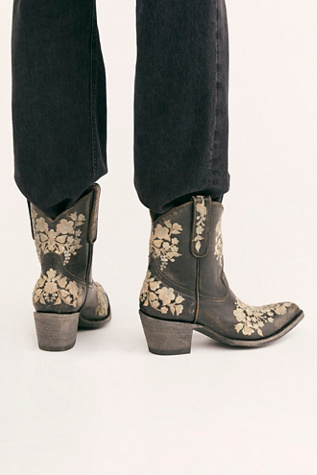 leather sole western boots