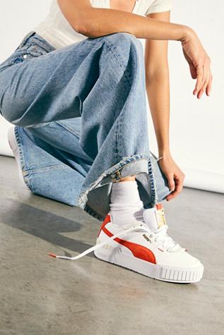 sneakers sport