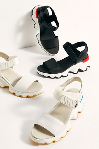sorel sandals