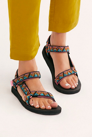 teva classic sandals