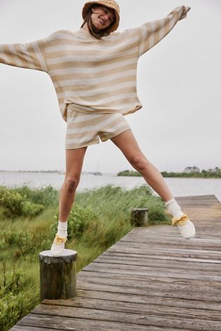 Malibu Surf Sweater Set