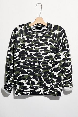 monrow camo hoodie