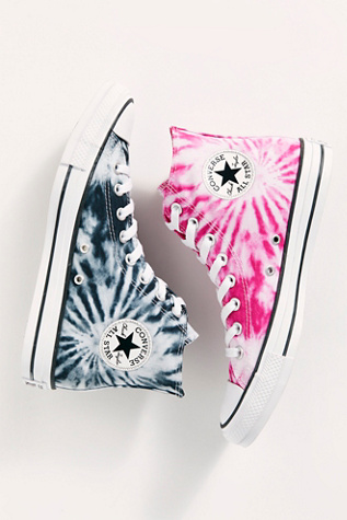 Chuck Taylor All Star Tie-Dye Hi-Top 