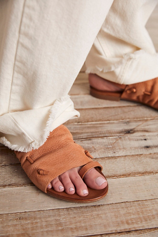 lake house sling back sandal